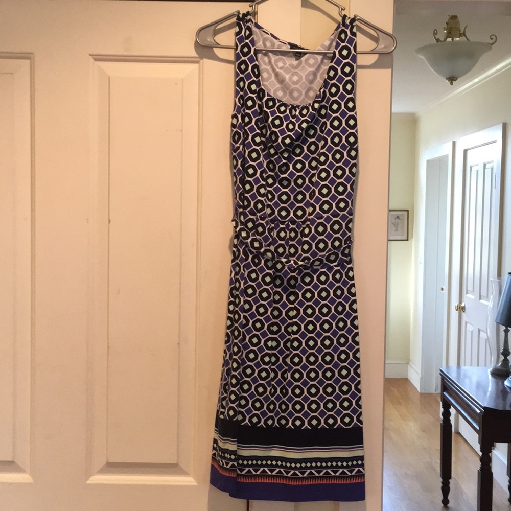 Sleeveless knit dress